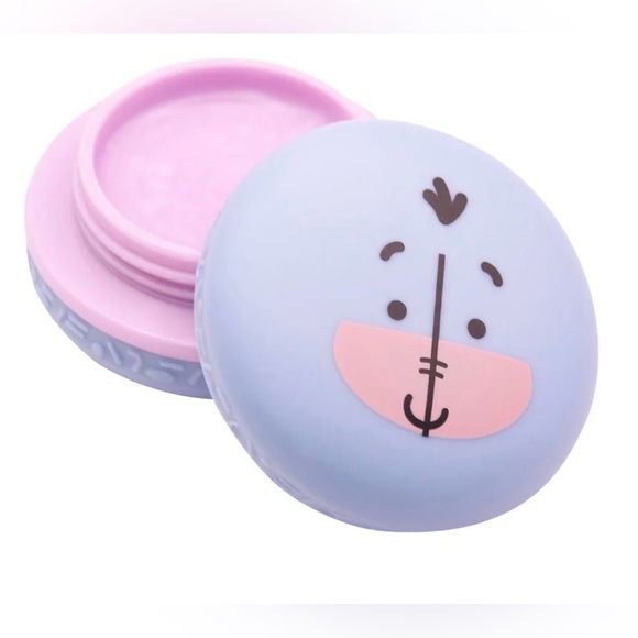 The Crème Shop Eeyore Piglet Macaron Lip Balm Set NEW - Picture 4 of 6
